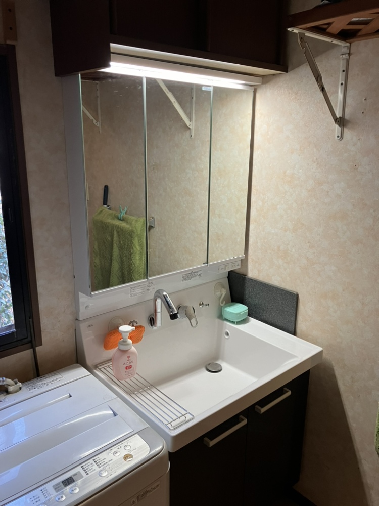 三浦市　洗面化粧台リフォーム事例 【汚れが気になるを解決！】