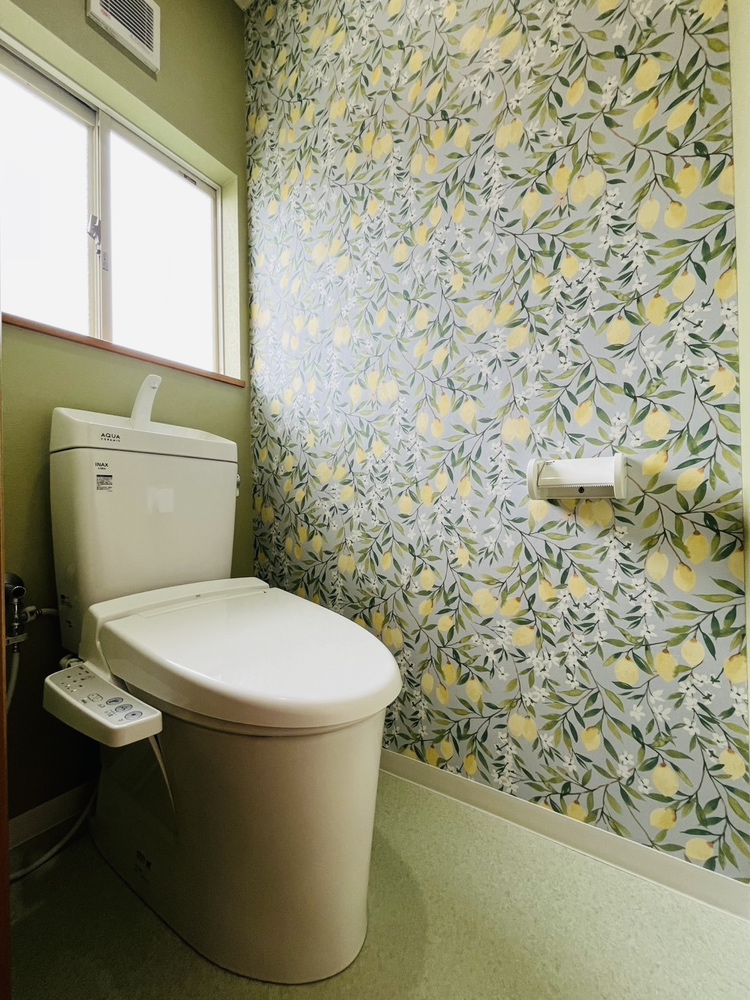 三浦市　トイレリフォーム事例 【内装が汚れてきたを解決！】