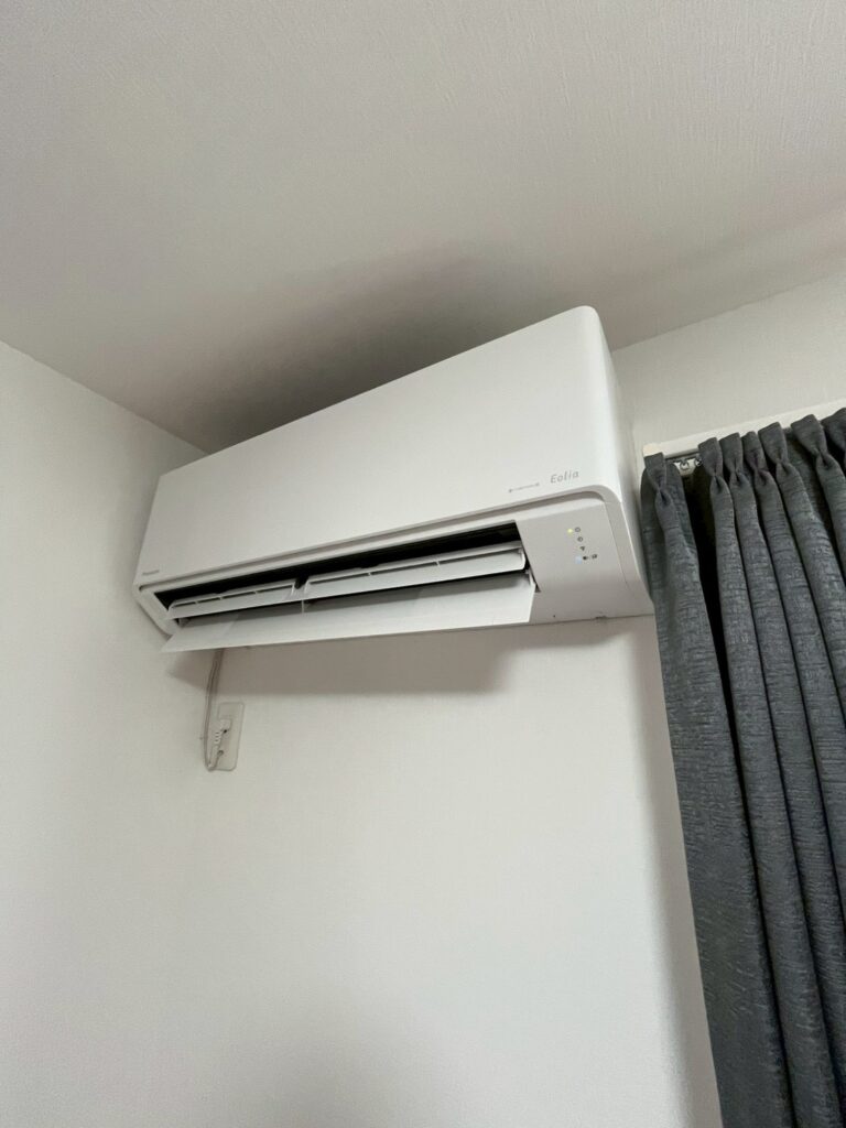 横須賀市　エアコン交換事例 【今より能力の大きいエアコンにしたいを解決！】