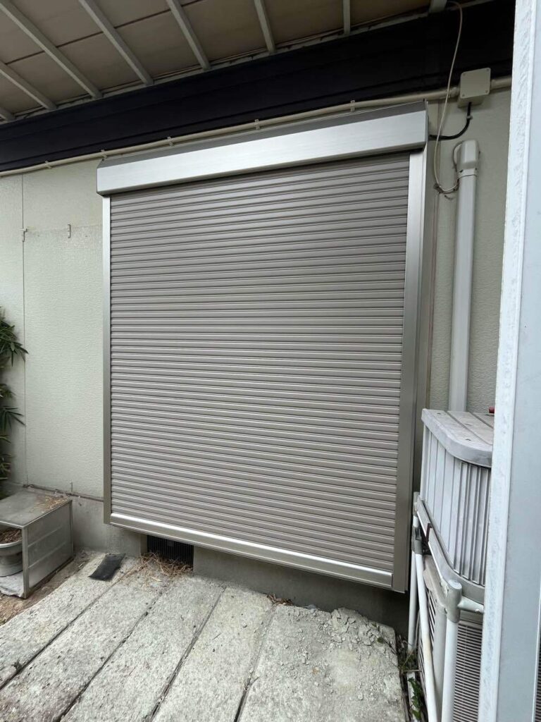 横須賀市　雨戸リフォーム事例 【雨戸の開閉がしにくいを解決！】