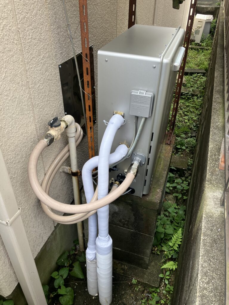 横須賀市　給湯器交換事例 【年数が経過した給湯器を解決！】
