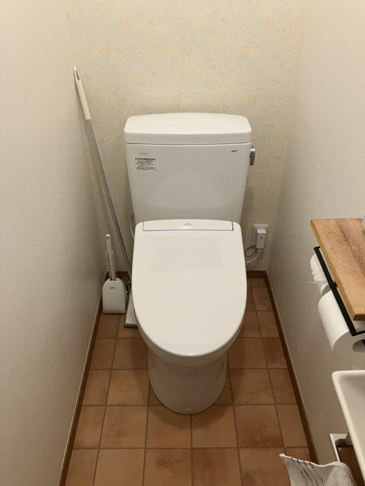 横須賀市　トイレ取替リフォーム事例 【流す音が大きくなり、水が流れにくいを解決！】